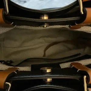 Dooney & Bourke | Bags | Dooney Bourke Wexford Medium  Dooney & Bourke Wexford Medium Black/Tan Genuine Leather Satchel & Wallet main image 0